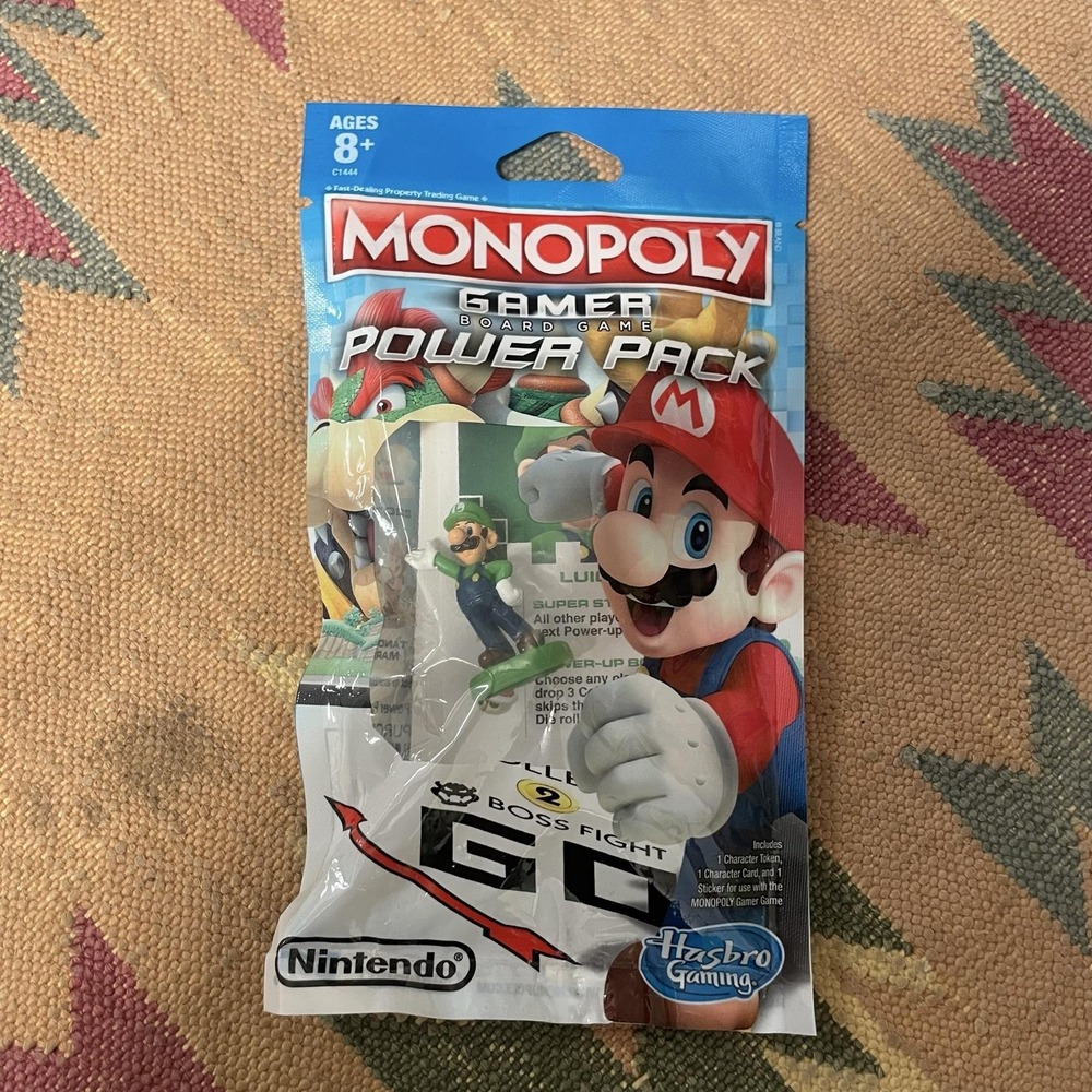 Hasbro Gaming Monopoly Gamer Power Pack Luigi Nintendo Board Game New Sealed